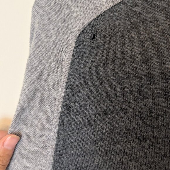 Tahari, Merino Wool, Grey Sweater, grey and black - Picture 2 of 5